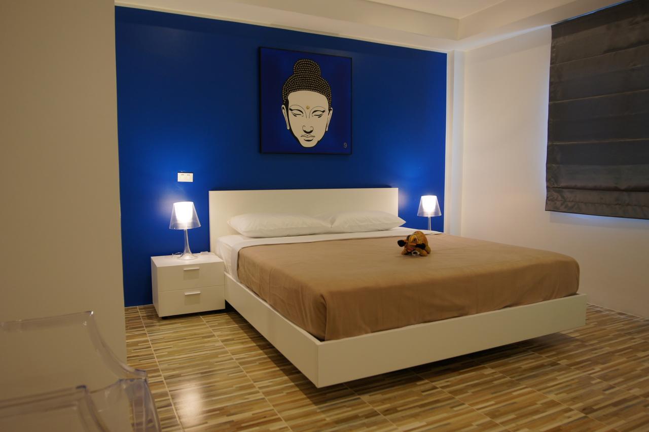 Lotus Art Guesthouse Pattaya Exterior foto